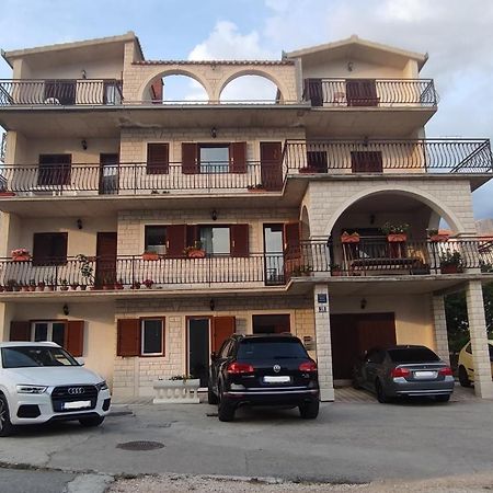 פודסטראנה Apartments Villa Anna מראה חיצוני תמונה