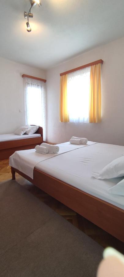 פודסטראנה Apartments Villa Anna מראה חיצוני תמונה