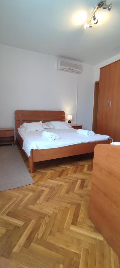 פודסטראנה Apartments Villa Anna מראה חיצוני תמונה