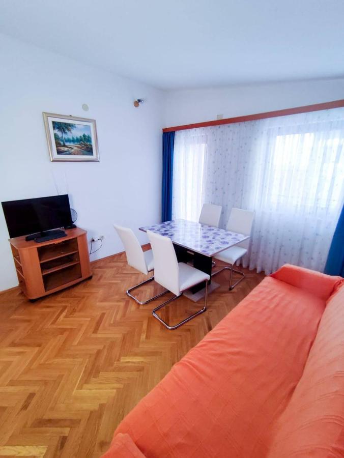 פודסטראנה Apartments Villa Anna מראה חיצוני תמונה