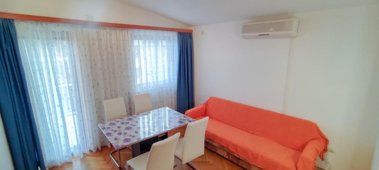 פודסטראנה Apartments Villa Anna מראה חיצוני תמונה