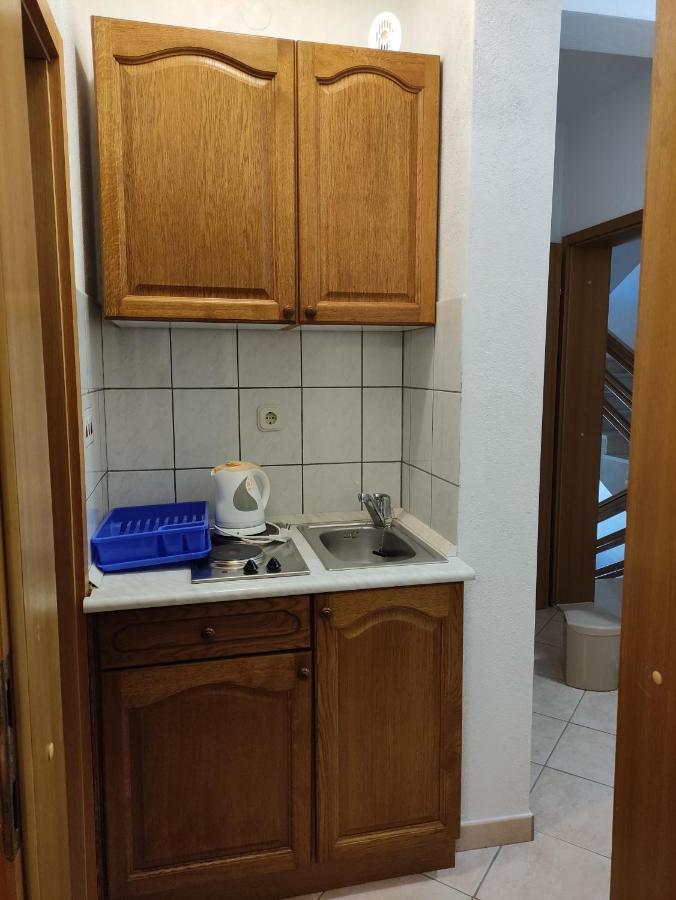 פודסטראנה Apartments Villa Anna מראה חיצוני תמונה
